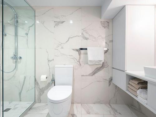 Bathroom - 79 Crois. Rosemount, Westmount, QC - Indoor Photo Showing Bathroom