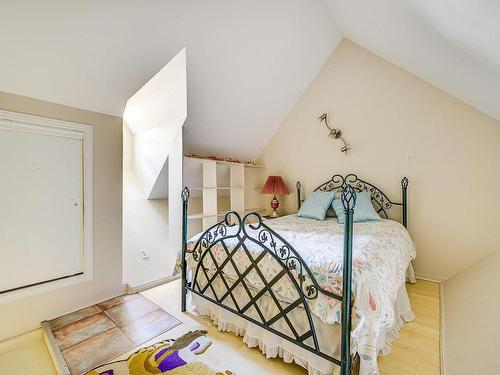Chambre Ã Â coucher - 102-273 Ch. Des Grappes, Piedmont, QC - Indoor Photo Showing Bedroom