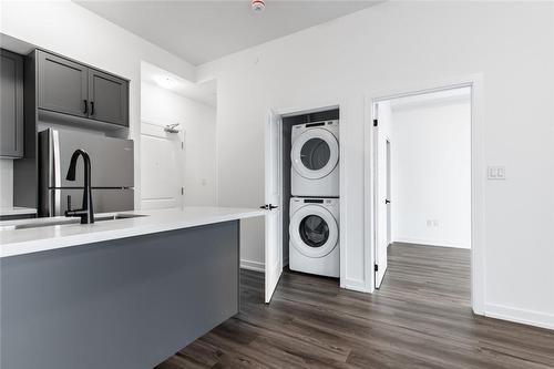 470 Dundas Street E|Unit #411, Waterdown, ON - Indoor Photo Showing Laundry Room
