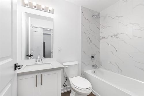 470 Dundas Street E|Unit #411, Waterdown, ON - Indoor Photo Showing Bathroom