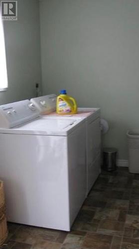 49 Guzzwell Drive, St. John'S, NL - Indoor Photo Showing Laundry Room