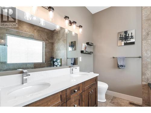 12970 Lake Hill Drive, Lake Country, BC - Indoor Photo Showing Bathroom