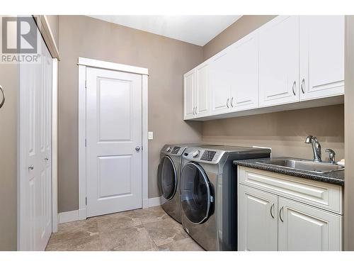 12970 Lake Hill Drive, Lake Country, BC - Indoor Photo Showing Laundry Room