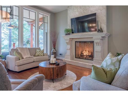 536 Falcon Point Way, Vernon, BC - Indoor Photo Showing Living Room With Fireplace