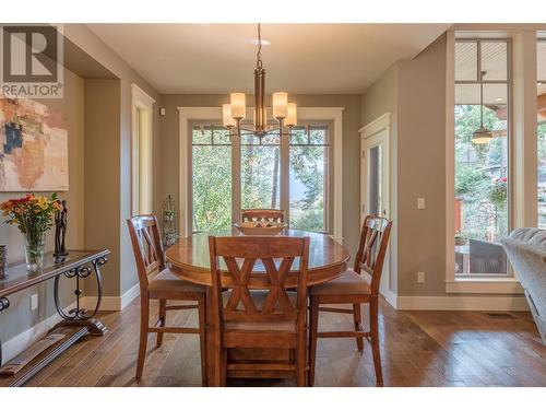 536 Falcon Point Way, Vernon, BC - Indoor Photo Showing Dining Room