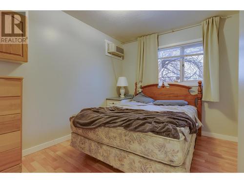 1543 9Th Avenue, Prince George, BC - Indoor Photo Showing Bedroom