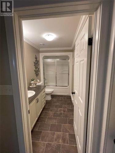 63 Doyles Road, St. John'S, NL - Indoor Photo Showing Bathroom