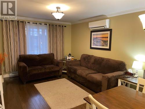 63 Doyles Road, St. John'S, NL - Indoor Photo Showing Living Room