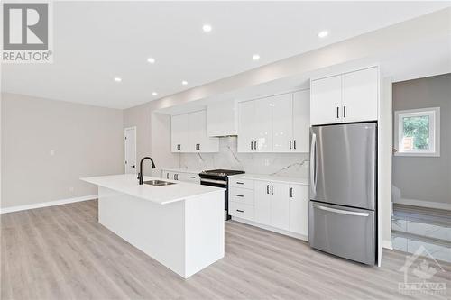 306 Lanark Avenue Unit#A, Ottawa, ON - Indoor Photo Showing Kitchen With Stainless Steel Kitchen With Upgraded Kitchen