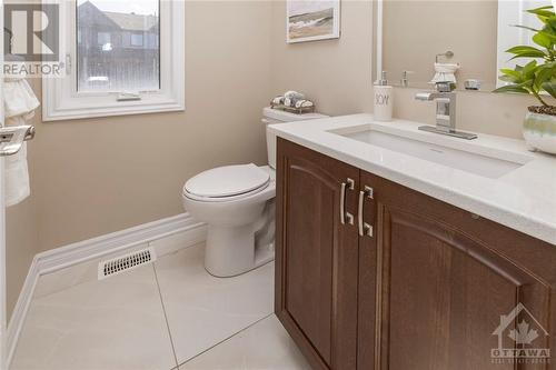 375 Mountain Sorrel Way, Ottawa, ON - Indoor Photo Showing Bathroom