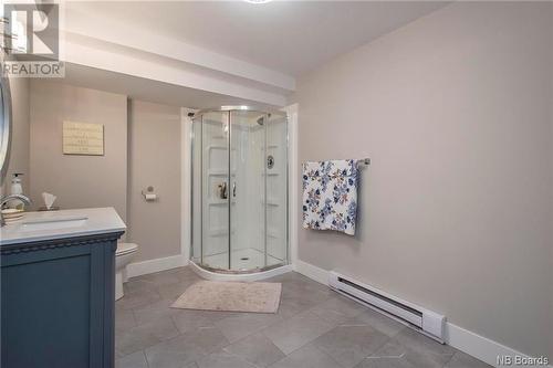 172 Meadow Drive, Darlings Island, NB - Indoor Photo Showing Bathroom
