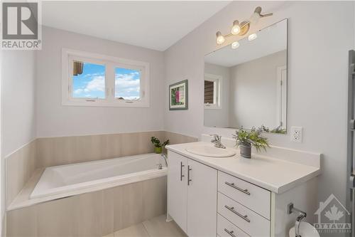 93 Morris Street, Carleton Place, ON - Indoor Photo Showing Bathroom