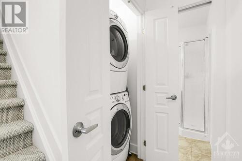 124 Guigues Avenue Unit#D, Ottawa, ON - Indoor Photo Showing Laundry Room