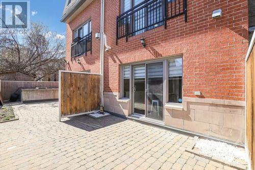 124 Guigues Avenue Unit#D, Ottawa, ON - Outdoor With Exterior