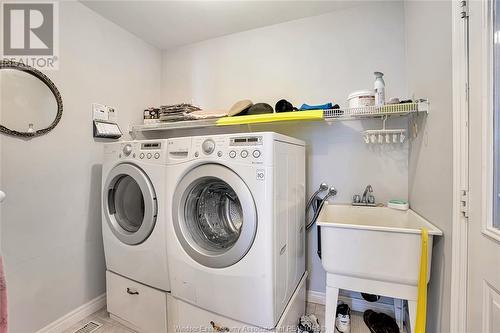 760 Radisson Crt W, Windsor, ON - Indoor Photo Showing Laundry Room