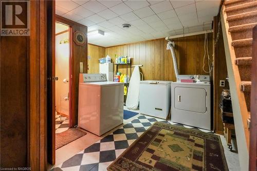669 24Th Street W, Owen Sound, ON - Indoor Photo Showing Laundry Room