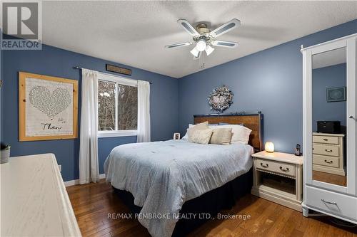 50 Jamie Crescent, Petawawa (520 - Petawawa), ON - Indoor Photo Showing Bedroom