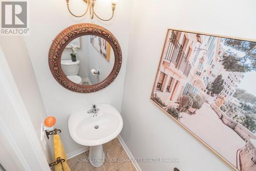 556 Gaiser Rd, Welland, ON - Indoor Photo Showing Bathroom
