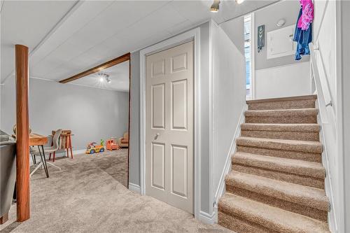 360 East 25Th Street, Hamilton, ON - Indoor Photo Showing Other Room