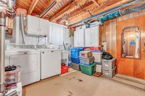 360 East 25Th Street, Hamilton, ON - Indoor Photo Showing Laundry Room