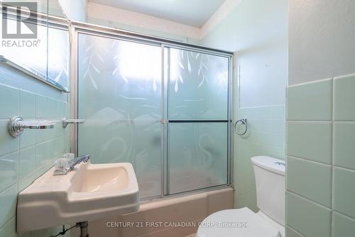 1175 Patann Drive, London, ON - Indoor Photo Showing Bathroom