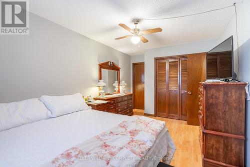 52 Greenmeadow Crt, St. Catharines, ON - Indoor Photo Showing Bedroom