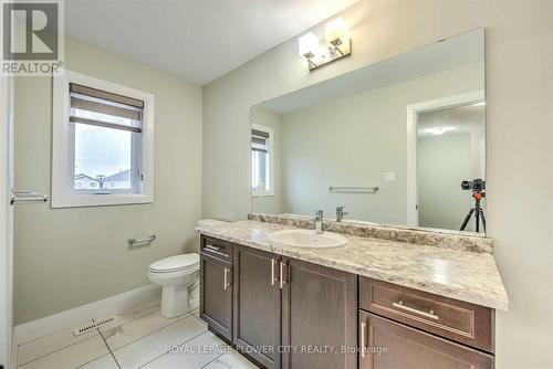 2264 Constance Ave, London, ON - Indoor Photo Showing Bathroom