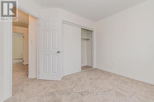123 Bloomington Dr, Cambridge, ON - Indoor Photo Showing Other Room