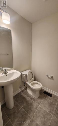 #80 -620 Colborne St W, Brantford, ON - Indoor Photo Showing Bathroom