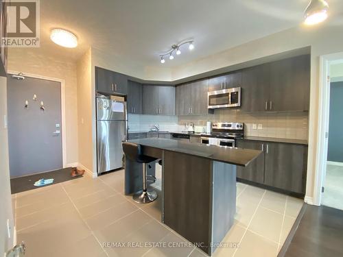 #710 -560 North Service Rd, Grimsby, ON - Indoor Photo Showing Kitchen