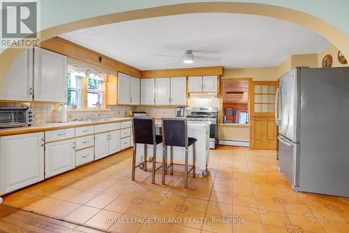 4465 Imperial Rd, Aylmer, ON - Indoor Photo Showing Kitchen
