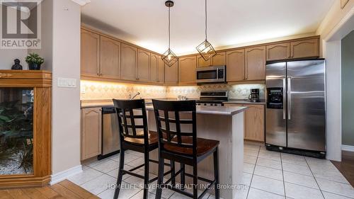 25 Oakmeadow Drive, Brampton, ON - Indoor Photo Showing Kitchen With Stainless Steel Kitchen