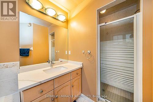 16 Graham Crescent, Orangeville, ON - Indoor Photo Showing Bathroom