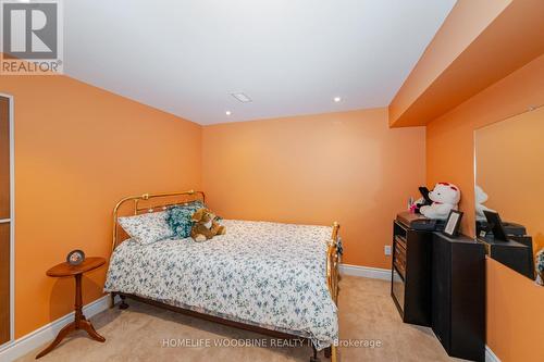 1342 Lewisham Drive, Mississauga, ON - Indoor Photo Showing Bedroom