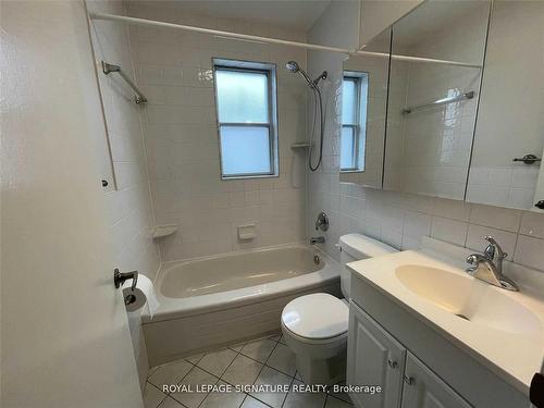 74 Reiner Rd, Toronto, ON - Indoor Photo Showing Bathroom