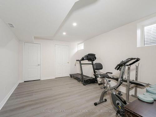 1 White Elm Way, Brampton, ON - Indoor Photo Showing Gym Room