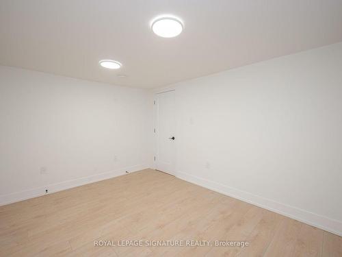 54 Moxley Dr, Hamilton, ON - Indoor Photo Showing Other Room