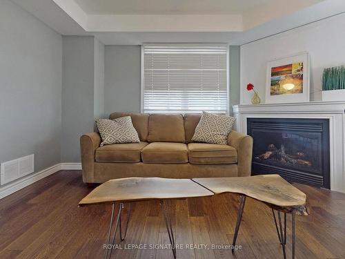 992 Irvine Rd, Niagara-On-The-Lake, ON - Indoor Photo Showing Living Room With Fireplace