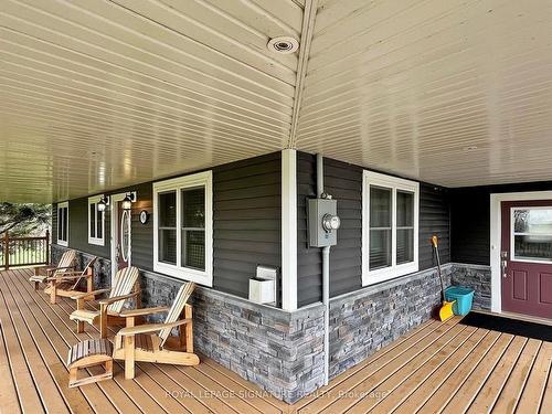 992 Irvine Rd, Niagara-On-The-Lake, ON - Outdoor With Deck Patio Veranda With Exterior