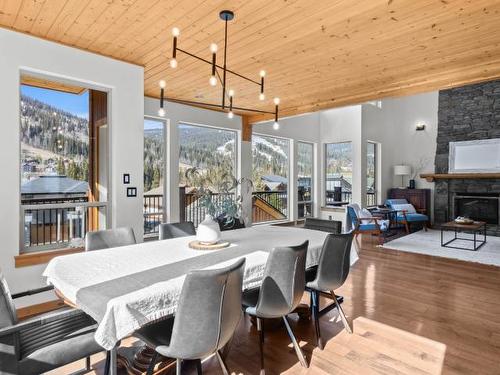 2431 Fairways Drive, Sun Peaks, BC - Indoor Photo Showing Dining Room