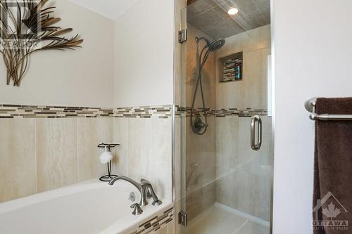 1505 Forest Valley Drive, Ottawa, ON - Indoor Photo Showing Bathroom