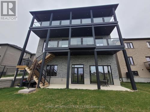40 Grandville Circle, Brant, ON - Outdoor With Balcony