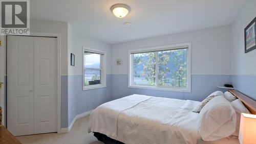 2188 Bennett Road, Kelowna, BC - Indoor Photo Showing Bedroom