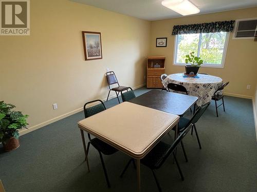 980 Glenwood Avenue Unit# 208, Kelowna, BC - Indoor Photo Showing Dining Room