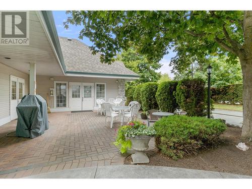 980 Glenwood Avenue Unit# 208, Kelowna, BC - Outdoor With Deck Patio Veranda
