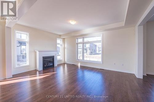 217 Flavelle Way, Smith-Ennismore-Lakefield, ON - Indoor Photo Showing Living Room With Fireplace