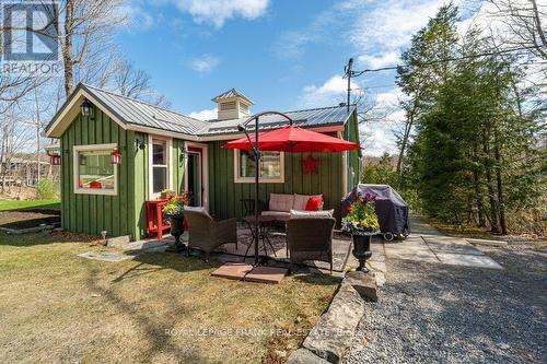 445 Beaver Lake Rd, Galway-Cavendish And Harvey, ON - Outdoor With Deck Patio Veranda