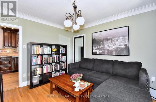 181 Abbott Boulevard, Cobourg, ON - Indoor Photo Showing Living Room