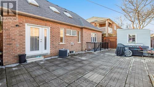 171 Edenbrook Hill Drive, Brampton, ON - Outdoor With Exterior