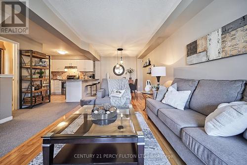23 Bondsmith St, Ajax, ON - Indoor Photo Showing Living Room